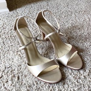 Bridal or prom women’s shoes